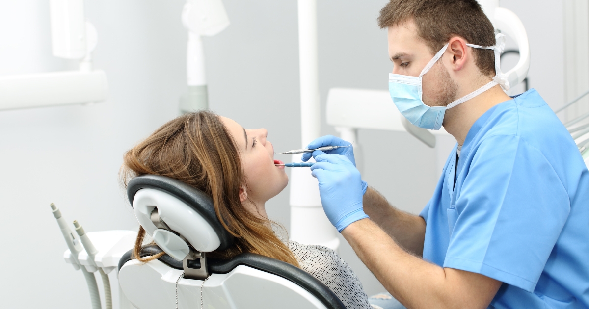 how much does it cost to fix a chipped tooth — featured image